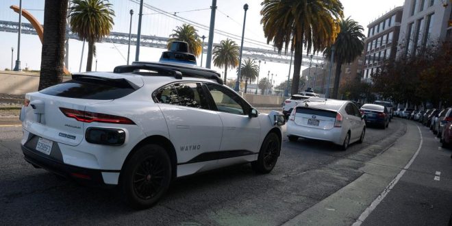 صناعة سيارات